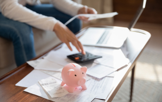 Grow Your Savings or Eliminate Debt? Graphic