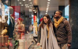 How to Avoid Holiday Debt This Year Graphic