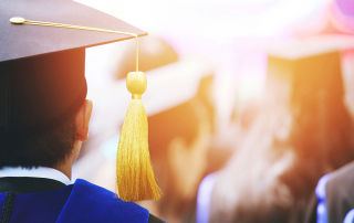 How Recent Graduates Can Build Credit Graphic