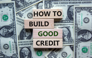 How to Build Credit Graphic