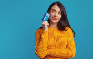 Debunking 7 Common Credit Card Myths graphic
