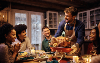 Hosting Thanksgiving Without Financial Stress graphic